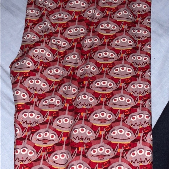 LULAROE Toy Store leggings. perfect condition - Picture 3 of 3